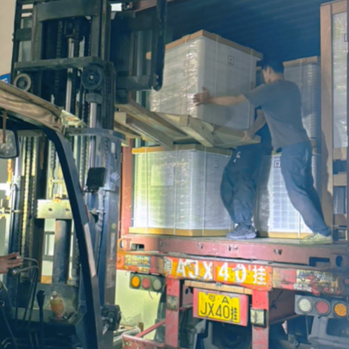 Pengiriman Mendesak, Badai atau Cemerlang