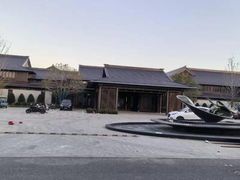 Proyek Kolam Renang Blueway Hotel: Runquan Kaiyuan Mingting (Cabang Kota Teh Longwu)