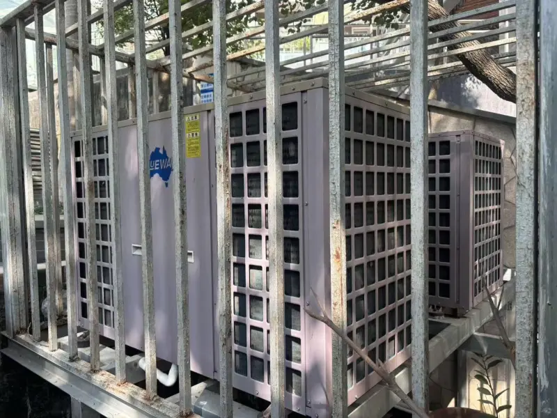 Proyek Kolam Renang Arsitektur Blueway: Fase 3, Yunding Cuifeng, Distrik Futian, Shenzhen