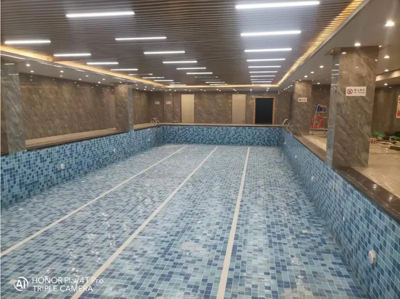 Pompa Panas Blueway Meningkatkan Kenyamanan Kolam Renang Dalam Ruangan di Proyek Perumahan Yabowen No.1 Mansion